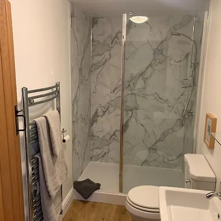 The Dairy - Barn Conversion On Coast To Coast Route Near Catterick Garrison * Easby