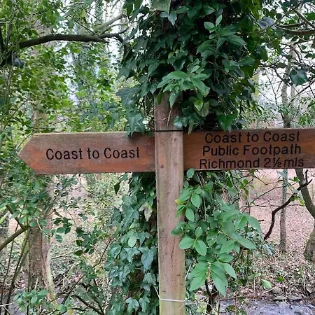 The Dairy - Barn Conversion On Coast To Coast Route Near Catterick Garrison