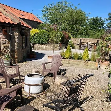 The Dairy - Barn Conversion On Coast To Coast Route Near Catterick Garrison Easby