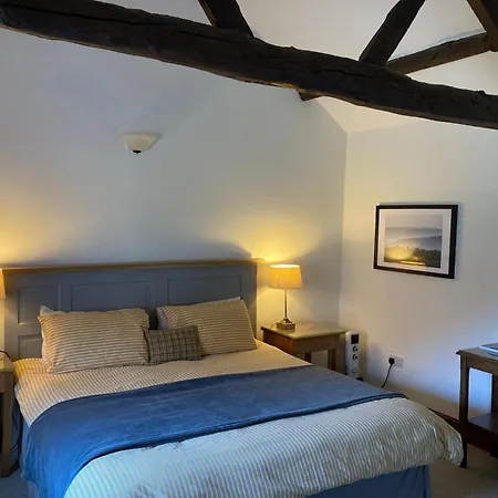 The Dairy - Barn Conversion On Coast To Coast Route Near