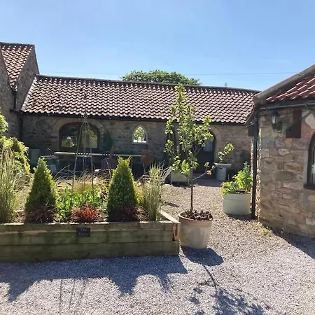 Vakantiehuis The Dairy - Barn Conversion On Coast To Coast Route Near Catterick Garrison *